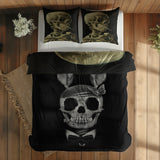 Skull of a Skeleton with Burning Cigarette & Playboy Skull Çift Taraflı Nevresim Takımı