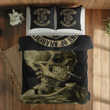 Sons of Anarchy & Skull of a Skeleton with Burning Cigarette Çift Taraflı Nevresim Takımı