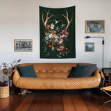 Floral Deer Duvar Örtüsü