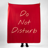 Do Not Disturb Burgundy Polar Tv Battaniyesi