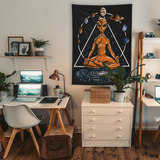 Uzaylı Yogi Duvar Örtüsü