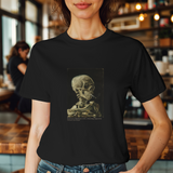 Skull of a Skeleton with Burning Cigarette Tişört