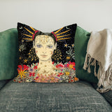 Goddess Çift Taraflı Kırlent Kılıfı 2 Adet