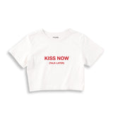 Kiss Now Talk Later Crop Tişört