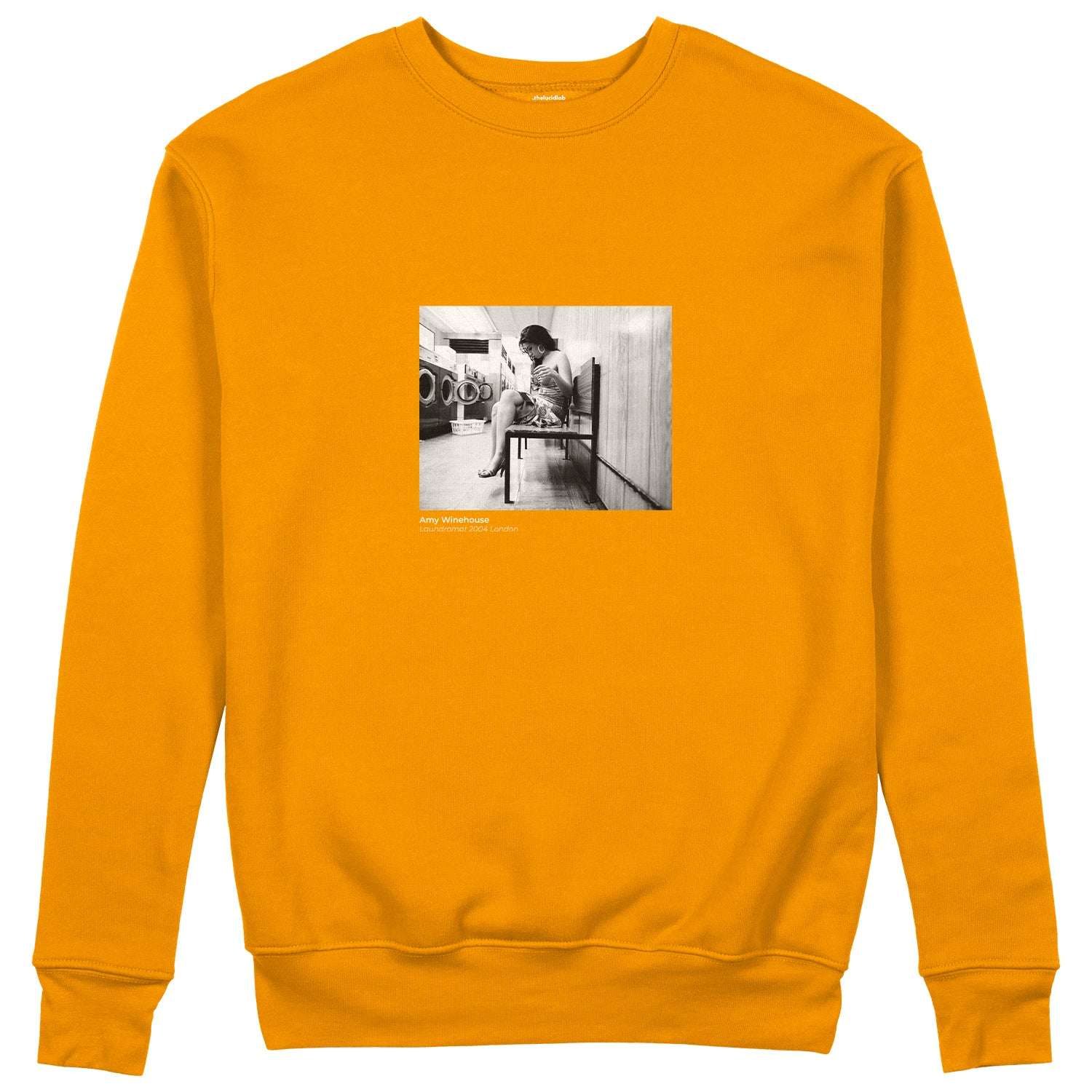 Amy Winehouse at the laundromat 2004 Sweatshirt