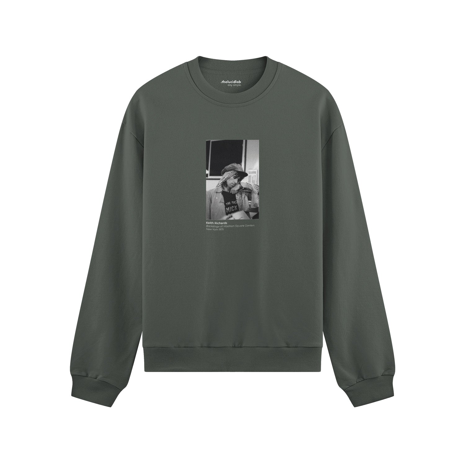 Keith Richards backstage at Madison Square Garden New York 1975 Oversize Sweatshirt