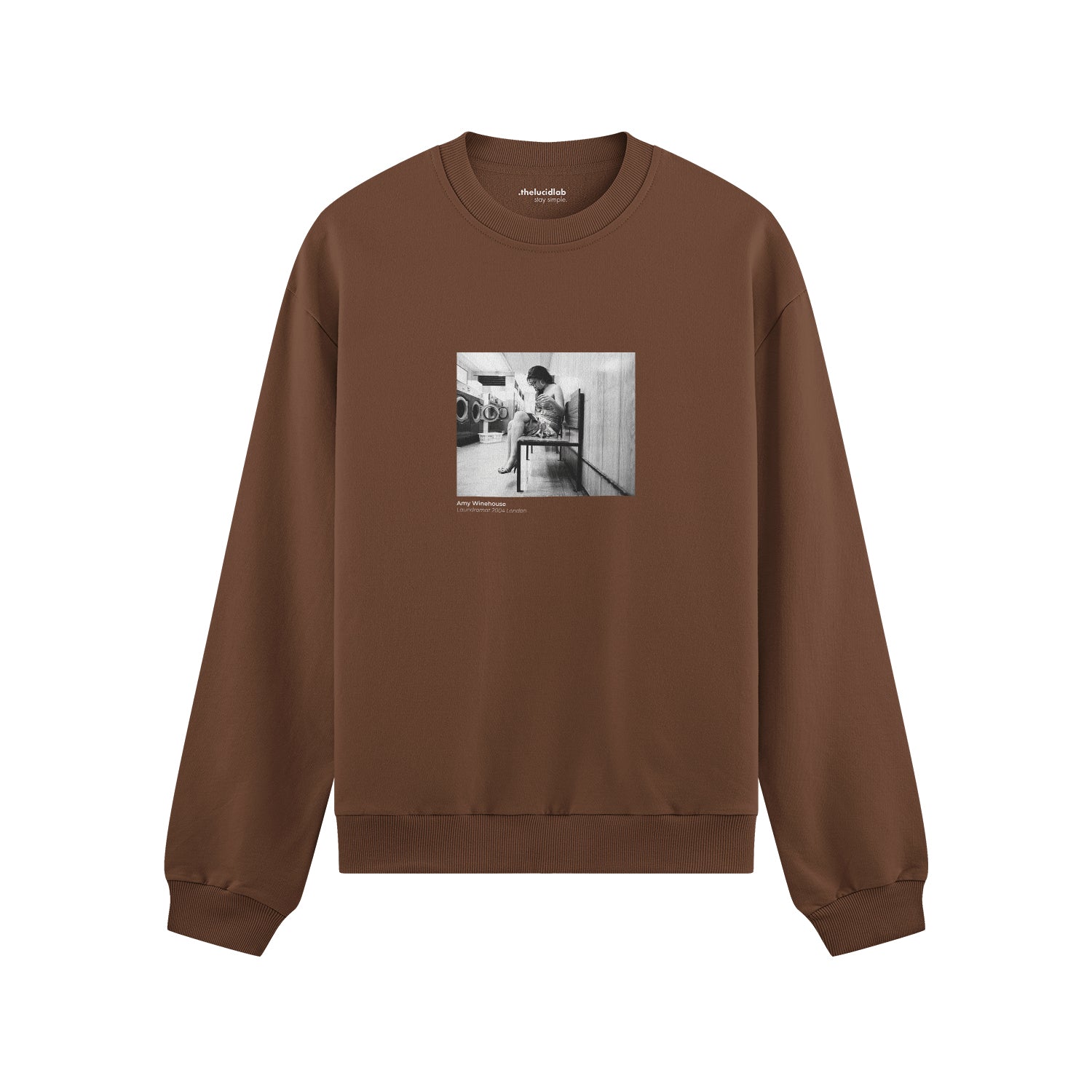 Amy Winehouse at the laundromat 2004 Oversize Sweatshirt