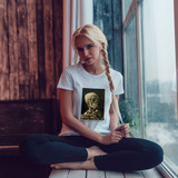 Skull of a Skeleton with Burning Cigarette Tişört