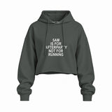 5AM Is for Afterparty Not for Running oversize crop hoodie – Antrasit – ön görünüm