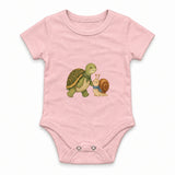Turtle and snail walking together Zıbın — Pembe — ön görünüm