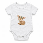 Baby fawn with a small flower crown Zıbın — Beyaz — ön görünüm