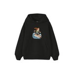 Dog surfing on a small wave Çocuk Hoodie — Siyah — ön görünüm
