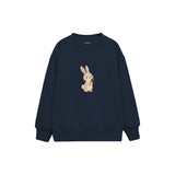 Rabbit holding a tiny carrot Çocuk Sweatshirt — Lacivert — ön görünüm