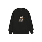 Badger holding a mushroom Çocuk Sweatshirt — Siyah — ön görünüm