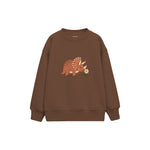 Terracotta triceratops smelling a flower Çocuk Sweatshirt — Kahverengi — ön görünüm