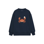 Crab offering a pearl Çocuk Sweatshirt — Lacivert — ön görünüm