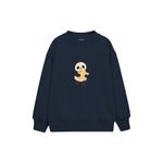 Panda hugging a star pillow Çocuk Sweatshirt — Lacivert — ön görünüm