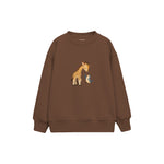 Giraffe and small bird saying hello Çocuk Sweatshirt — Kahverengi — ön görünüm