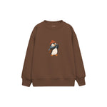 Penguin photographer with a tiny camera Çocuk Sweatshirt — Kahverengi — ön görünüm