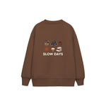Slow Days Çocuk Sweatshirt — Kahverengi — arka görünüm