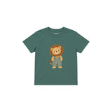 Lion in sage dungarees Çocuk Tişört — Yeşil — ön görünüm