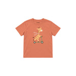 Scooter Giraffe Çocuk Tişört — Somon — ön görünüm