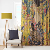 Lady with a Fan Perde