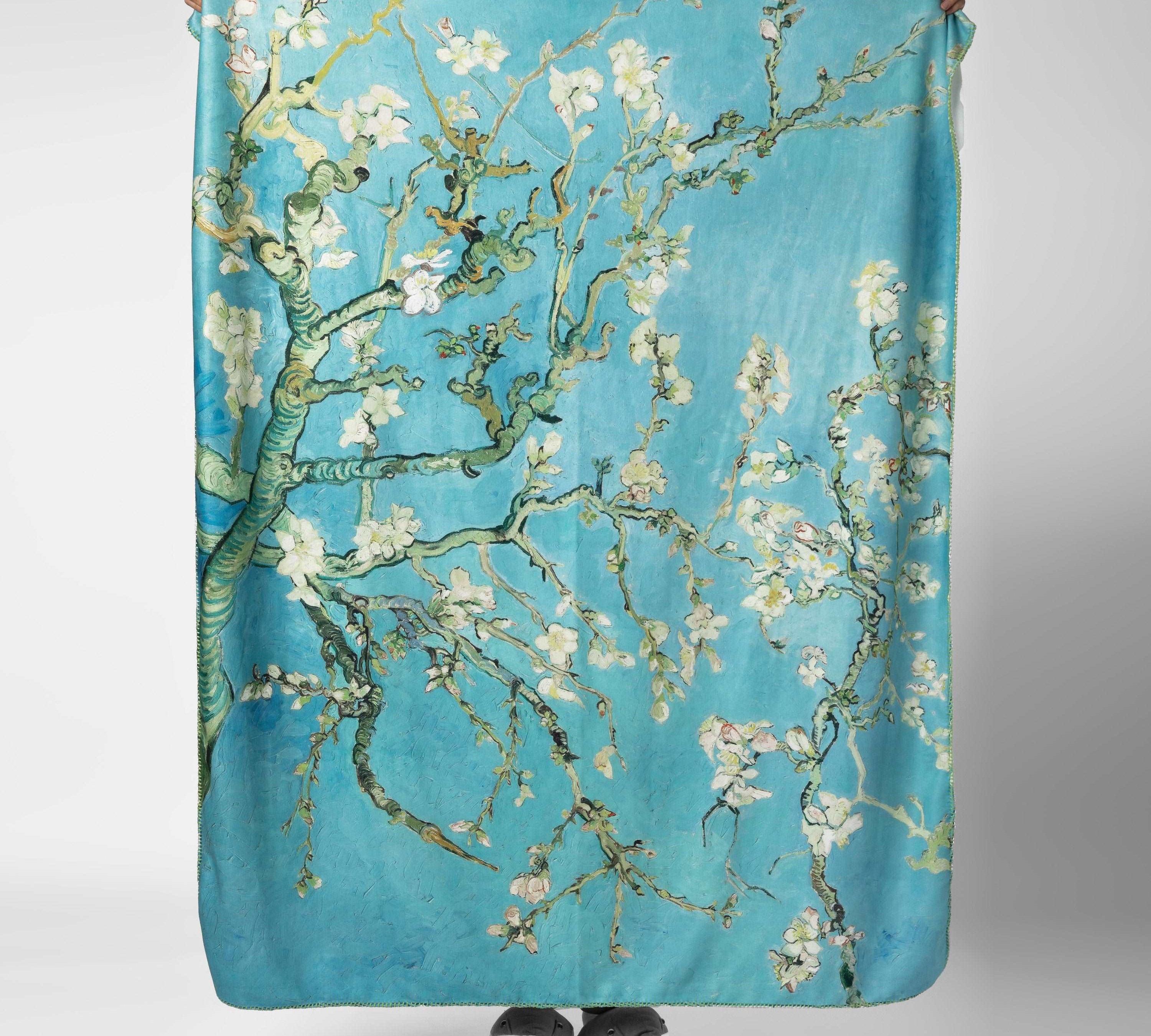 Almond Blossoms - Çiçek Açan Badem Ağacı Polar Tv Battaniyesi
