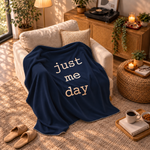Just Me Day Navy Blue Polar Tv Battaniyesi — aynı ortamda çapraz görünüm