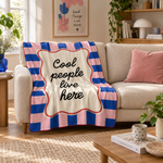 Cool People Live Here Polar Tv Battaniyesi — Yeni ev sahnesi 22 Eylül