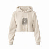 Silverstone Circuit Artwork Crop Hoodie — Krem — Ön baskı