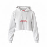 Dramatic Overthinker Crop Hoodie — Beyaz — Ön baskı