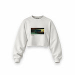 Nighthawks Oversize Crop Sweatshirt — Beyaz — Ön baskı