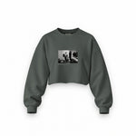 Jimmy Page Backstage Indianapolis 1975 Oversize Crop Sweatshirt — Antrasit — Ön baskı