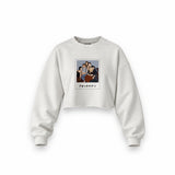 Friends Silüetli Oversize Crop Sweatshirt — Beyaz — Ön baskı