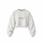 All I Need Is U Oversize Crop Sweatshirt — Beyaz — Ön baskı