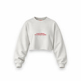 Drama Queen Oversize Crop Sweatshirt — Beyaz — Ön baskı