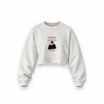 We Need A Hug Oversize Crop Sweatshirt — Beyaz — Ön baskı
