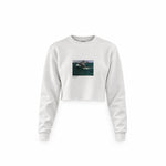 The Green Wave Crop Sweatshirt — Beyaz — Ön baskı