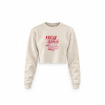 Fresh & Tasty Crop Sweatshirt — Krem — Ön baskı