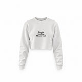 Boobs Loading Please Wait Crop Sweatshirt — Beyaz — Ön baskı