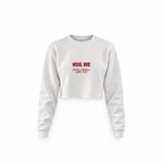 I Smell Like You Crop Sweatshirt — Beyaz — Ön baskı