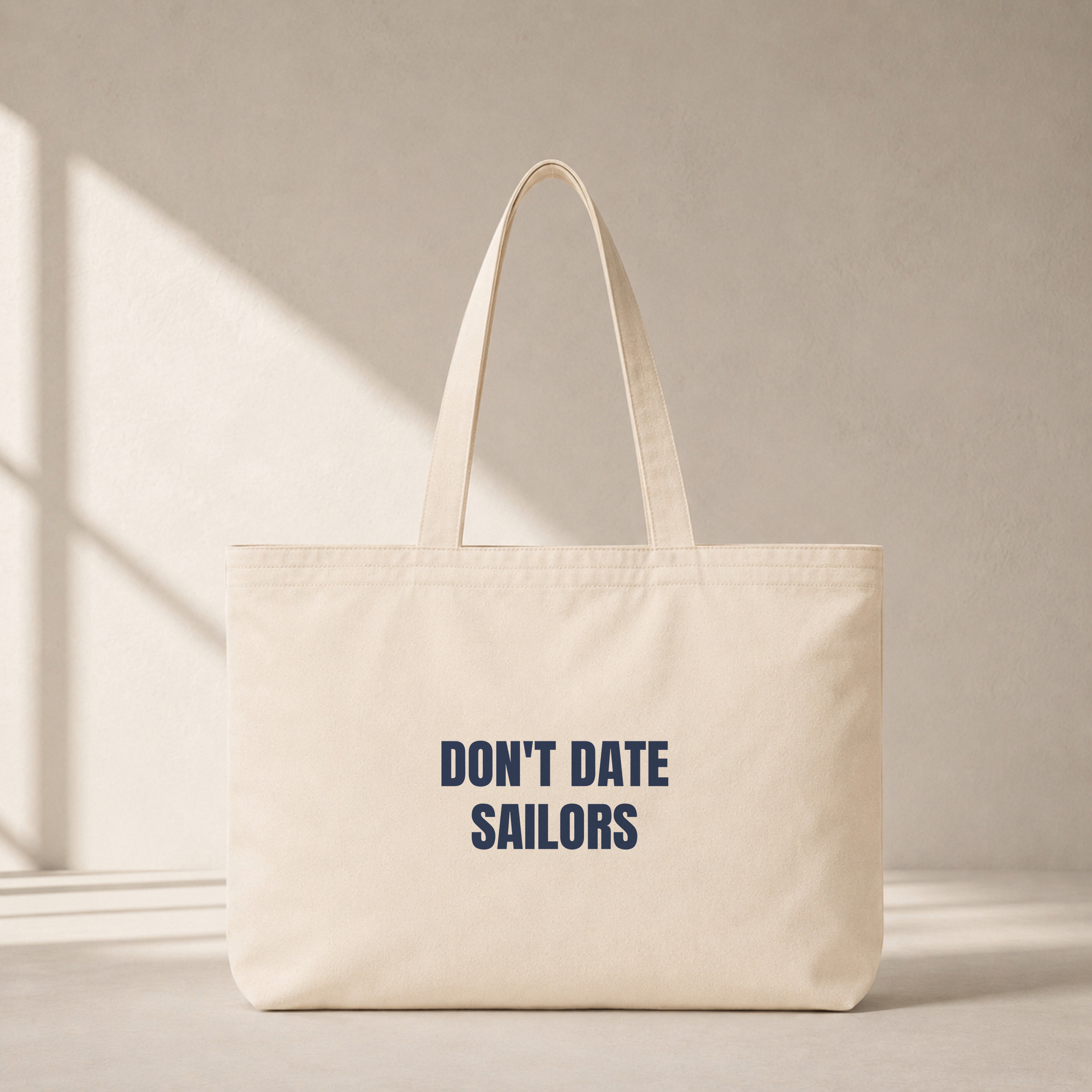 Don't Date Sailors Club Tote Bag – ön görünüm