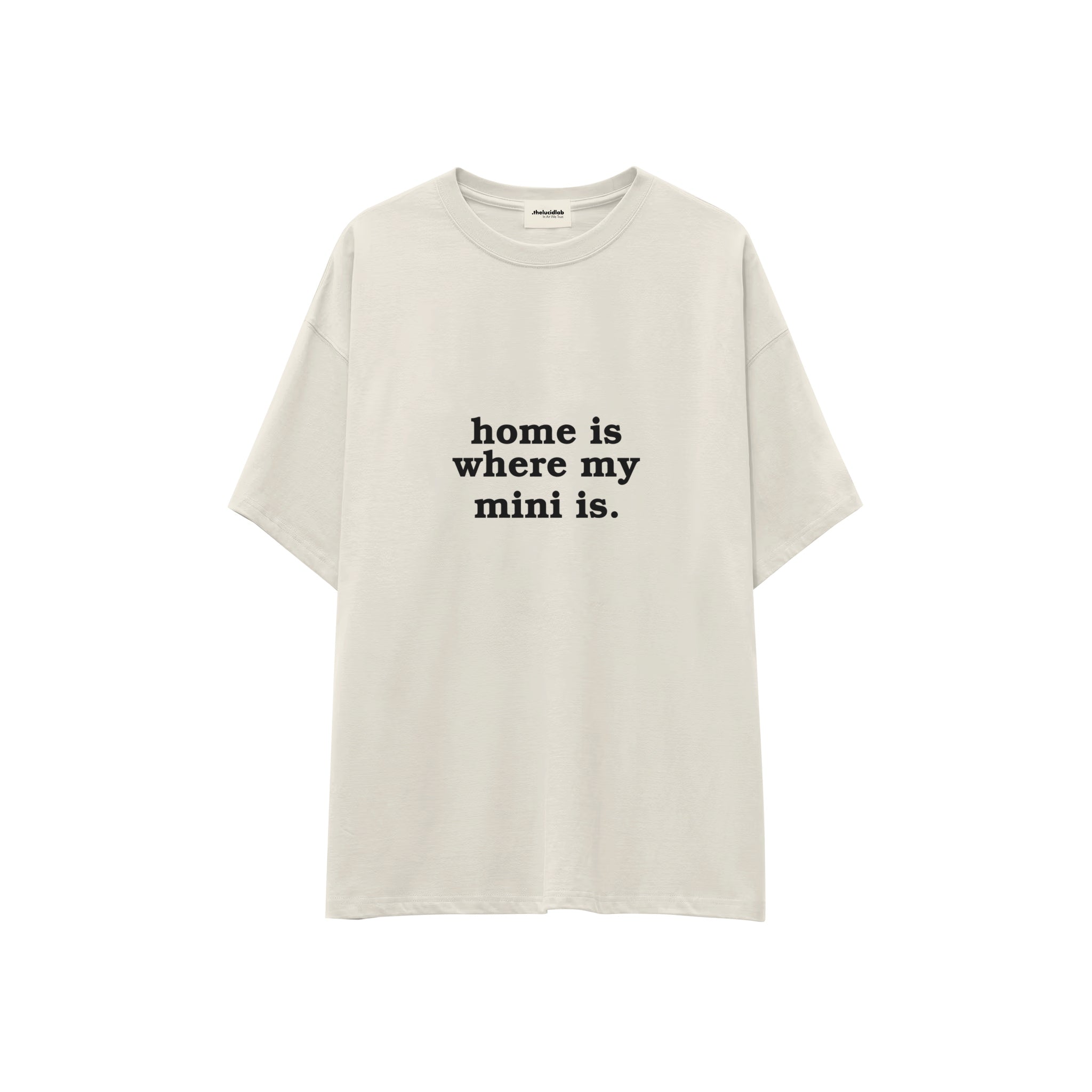 Home Is Where My Mini Is Oversize Tişört — Ekru — ön görünüm