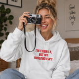 But My Husband Hoodie – Beyaz – model üzerinde ön görünüm