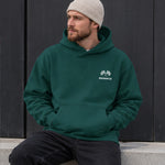 Monaco Grand Prix Hoodie – Koyu Yeşil – model üzerinde ön görünüm