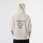 Summer Is Cool If You're Rich Hoodie – Krem – model üzerinde arka görünüm