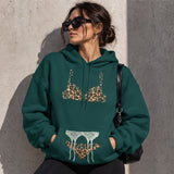 Noir Seduce – Leopard Hoodie – Koyu Yeşil – model üzerinde ön görünüm