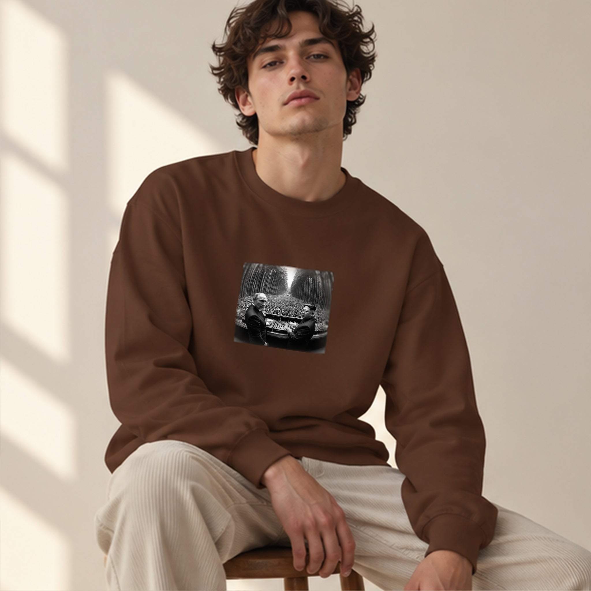 No Requests Oversize Sweatshirt – Kahverengi – model üzerinde ön görünüm
