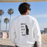 What The Fuck Is Tesla Oversize Sweatshirt – Beyaz – model üzerinde arka görünüm
